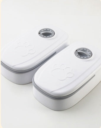 Automatic Pet Feeder, zwei abgeschlossene Fächer mit einstellbaren Rädchen