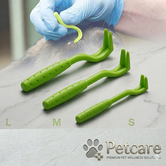Petcare tick remover tools set, green hooks with textured grip and three sizes labeled L/M/S