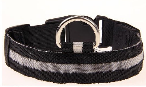 Black pet safety collar with reflective white stripe and silver D-ring