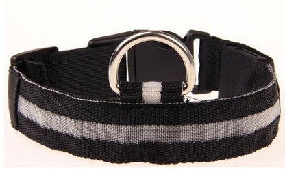 Black pet safety collar with reflective white stripe and silver D-ring