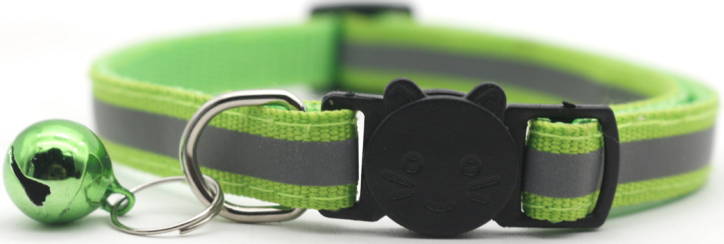 Grass green reflective pet collar with detachable safety buckle and bell